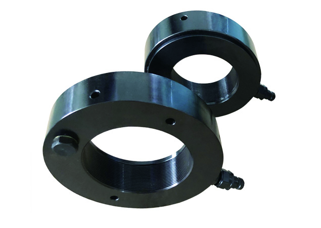 Hydraulic nut